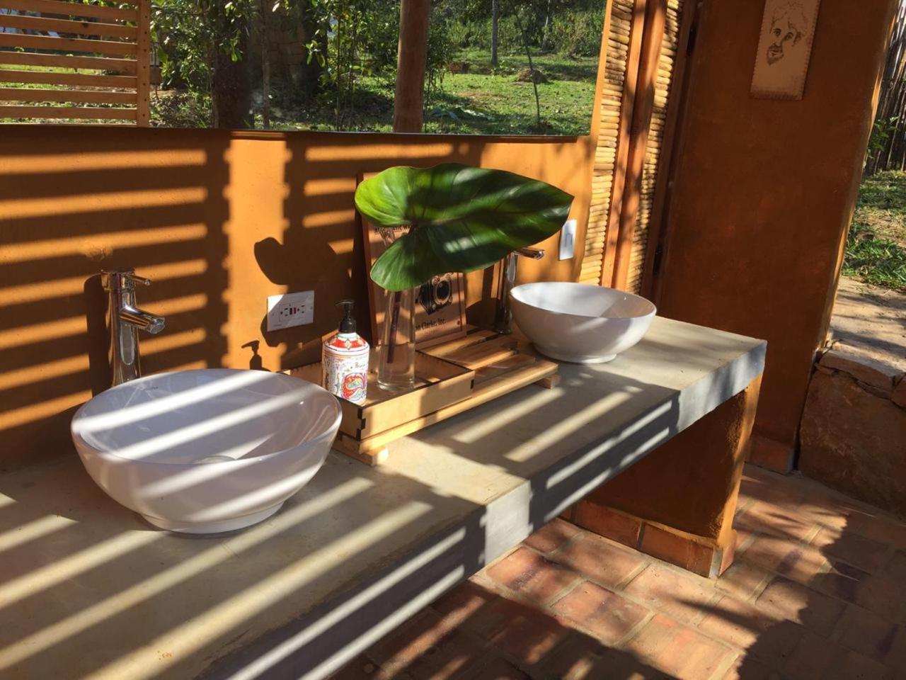 Nativo Glamping Hotel Баричара Екстериор снимка