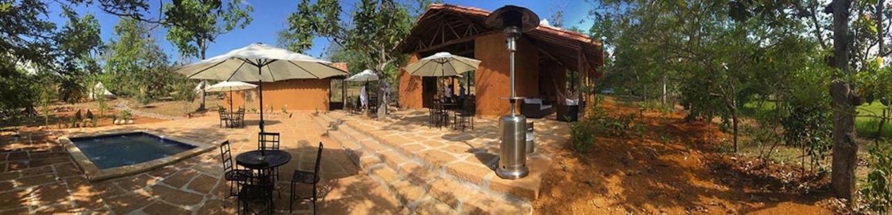 Nativo Glamping Hotel Баричара Екстериор снимка